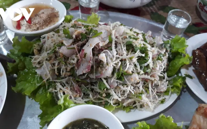 Cá Bỗng Lục Yên: Đặc Sản Quý, Giá Trị Kinh Tế & Văn Hóa Ẩm Thực