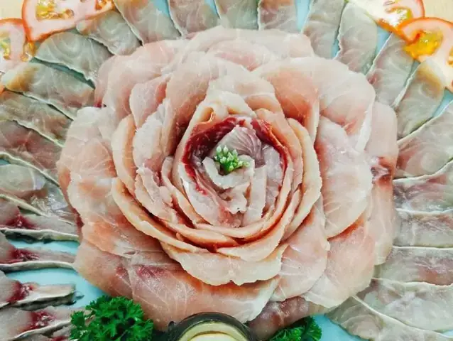 Cá Chép Hoa Hồng: Ý Nghĩa Phong Thủy, Sự Tích Và Ứng Dụng Cá Chép Hoa Hồng: Ý Nghĩa Phong Thủy, Sự Tích Và Ứng Dụng