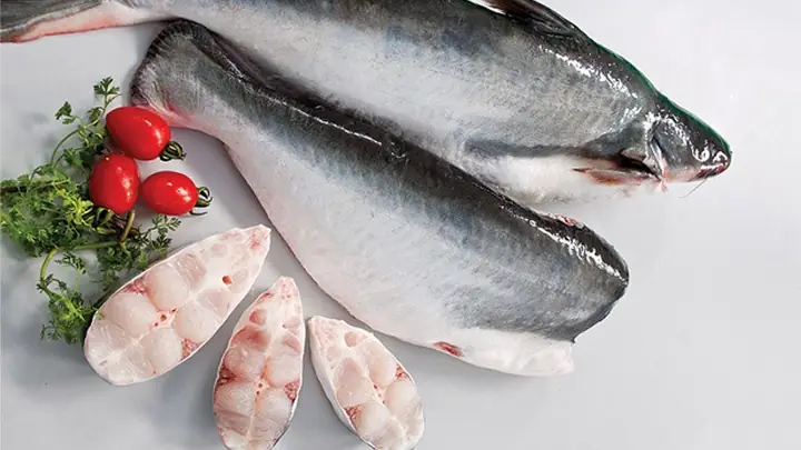 Cá Hồi Có Phải Thịt Trắng Hay Không? Phân Loại Dinh Dưỡng Và Sự Thật Bất Ngờ