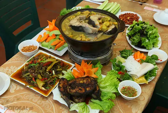 Cá Lăng Hồ Trị An: Đặc Sản Ngon & Tiềm Năng Phát Triển Kinh Tế