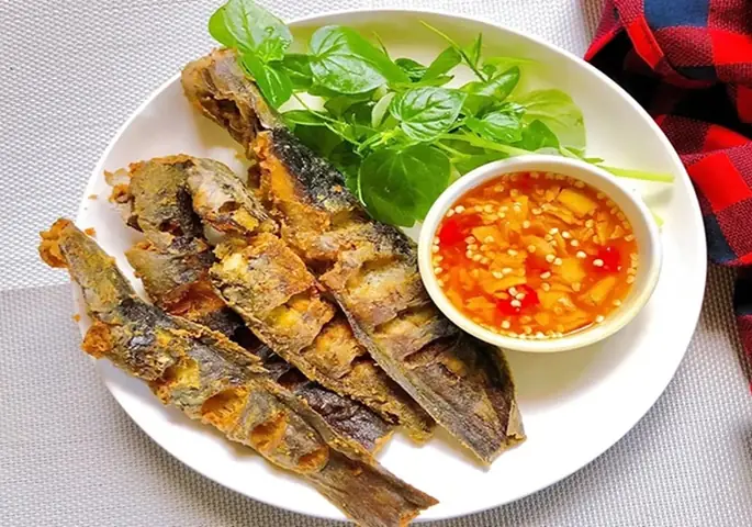 Cá Trê Ăn Gì? Tổng Hợp Thức Ăn Tự Nhiên & Nuôi Giúp Cá Lớn Nhanh Cá Trê Ăn Gì? Tổng Hợp Thức Ăn Tự Nhiên & Nuôi Giúp Cá Lớn Nhanh