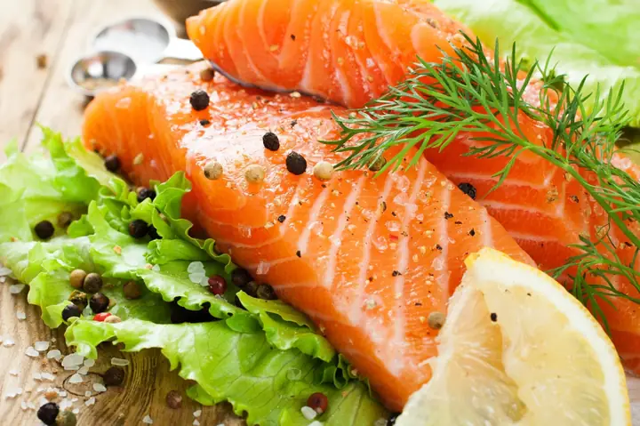 Hàm Lượng Omega 3 Trong Cá Hồi: Bao Nhiêu Là Tốt Cho Sức Khỏe?