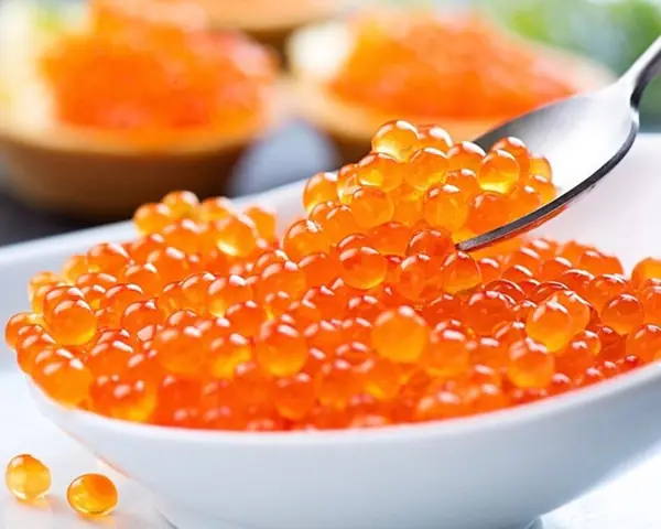Trứng Cá Hồi Là Gì? Giá Trị Dinh Dưỡng, Lợi Ích & Cách Chế Biến