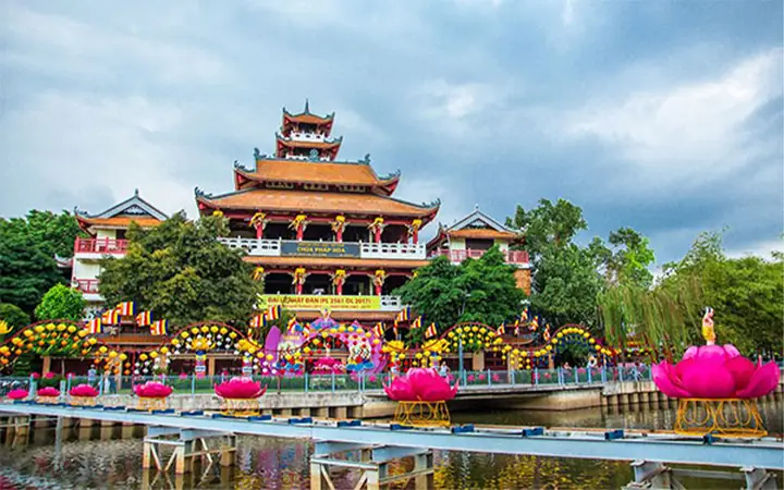 Top Địa Điểm Thả Cá Phóng Sanh Lý Tưởng Tại Tp.hcm Top Địa Điểm Thả Cá Phóng Sanh Lý Tưởng Tại Tp.hcm