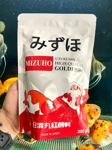 Thức Ăn Cho Cá Ranchu: Loại Nào Tốt Nhất Giúp Cá Lớn Nhanh, Lên Đầu Đẹp?