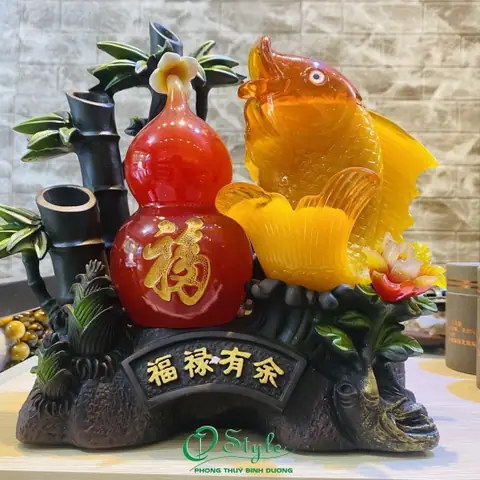 Tượng Cá Chép Phong Thủy: Ý Nghĩa, Cách Bài Trí Và Vị Trí Đặt Thu Hút Tài Lộc